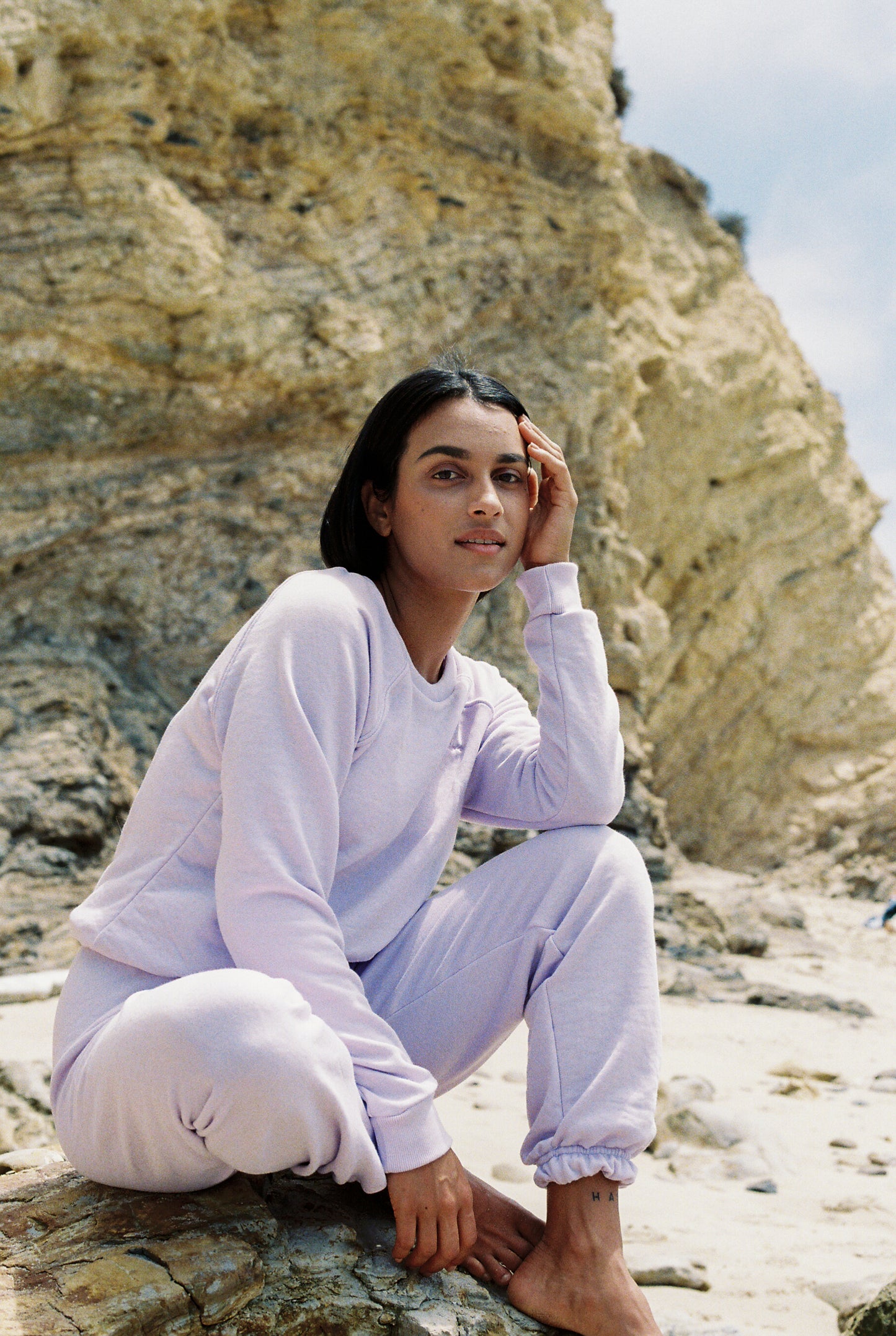 Bella Crewneck | Lilac Lady